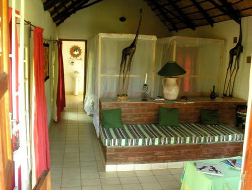 Barefoot Safari Lodge Лилонгве Екстериор снимка